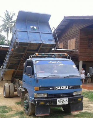 ขาย 385,000บ อีซุซุ NPR135 พาเวอร์ ล่างใหญ่ ดั้ม5คิว สภาพดีสวยเดิมพร้อมลุย เล่ม ทะเบียนพร้อมโอน