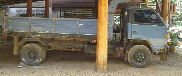 ขาย 385,000บ อีซุซุ NPR135 พาเวอร์ ล่างใหญ่ ดั้ม5คิว สภาพดีสวยเดิมพร้อมลุย เล่ม ทะเบียนพร้อมโอน