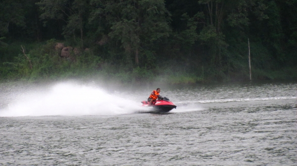 ขาย Seadoo 951 GSX Limited มีของแต่ง แรงดีขี่มันมาก อัพคลิปให้แล้วครับ 3คลิป3แบบ  แรงพอกับGP1300Rเลยครับลองมาแล้ว