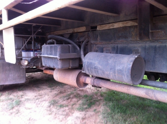 ขาย 10 ล้อดั้ม เพลาเดียว ISUZU JCM คัสซีสวยตลอดเส้น เครื่อง 6BD1 165 แรงม้า สโลว์อินเตอร์ พวงมาลัยพาวเวอร์ ทะเบียนพร้อมโอนครับ