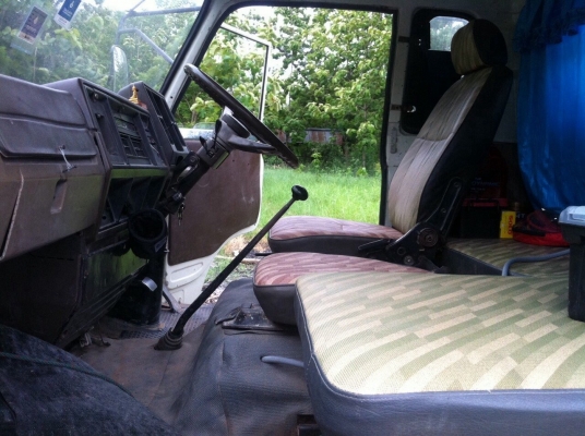 ขาย 10 ล้อดั้ม เพลาเดียว ISUZU JCM คัสซีสวยตลอดเส้น เครื่อง 6BD1 165 แรงม้า สโลว์อินเตอร์ พวงมาลัยพาวเวอร์ ทะเบียนพร้อมโอนครับ