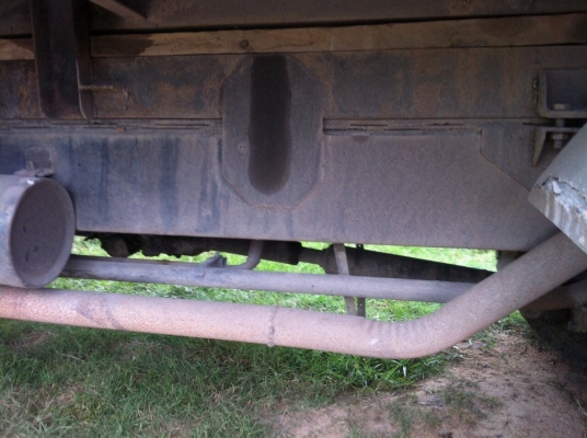 ขาย 10 ล้อดั้ม เพลาเดียว ISUZU JCM คัสซีสวยตลอดเส้น เครื่อง 6BD1 165 แรงม้า สโลว์อินเตอร์ พวงมาลัยพาวเวอร์ ทะเบียนพร้อมโอนครับ