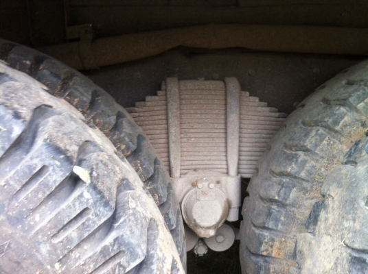 ขาย 10 ล้อดั้ม เพลาเดียว ISUZU JCM คัสซีสวยตลอดเส้น เครื่อง 6BD1 165 แรงม้า สโลว์อินเตอร์ พวงมาลัยพาวเวอร์ ทะเบียนพร้อมโอนครับ