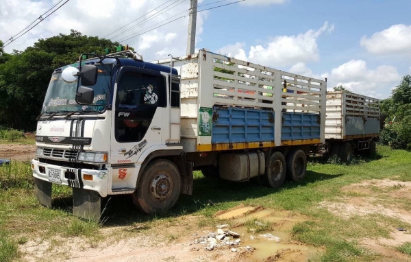 ขายรถพ่วง แม่-ลูกไม่ดั้ม HINO เครื่อง EP100 เทอร์โบ 280 แรงม้า คัสซีสวยตลอดเส้น ช่วงล่างแน่น แอร์เย็น ทะเบียนพร้อมโอนครับ