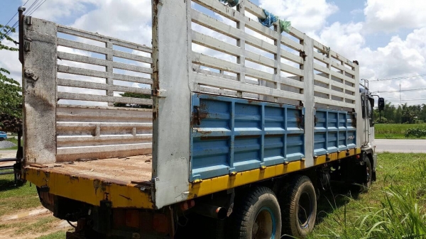 ขายรถพ่วง แม่-ลูกไม่ดั้ม HINO เครื่อง EP100 เทอร์โบ 280 แรงม้า คัสซีสวยตลอดเส้น ช่วงล่างแน่น แอร์เย็น ทะเบียนพร้อมโอนครับ