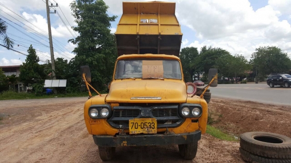 ขาย 6 ล้อดั้ม หัวยาว คัสซีสวยตลอดเส้น เครื่อง DA120 พวงมาลัยพาวเวอร์ เบรคลมดัน สโลว์กลาง ทะเบียนพร้อมโอน