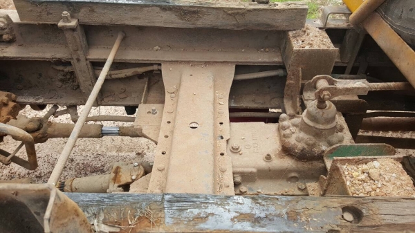 ขาย 6 ล้อดั้ม หัวยาว คัสซีสวยตลอดเส้น เครื่อง DA120 พวงมาลัยพาวเวอร์ เบรคลมดัน สโลว์กลาง ทะเบียนพร้อมโอน