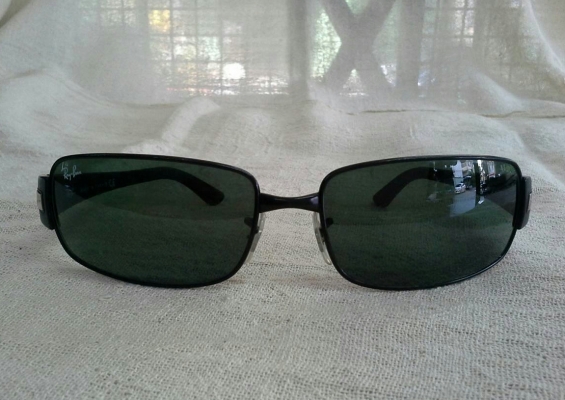 แว่นตากันแดดอันดับหนึ่ง RAY-BAN ACTIVE LIFESTYLE made in ITALY แท้