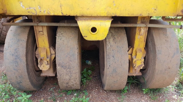 ขายรถบดล้อยาง 7 ล้อ สภาพใช้งานได้ปกติ เอกสารสัญญาซื้อขาย