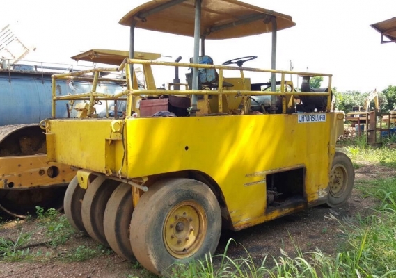 ขายรถบดล้อยาง 7 ล้อ สภาพใช้งานได้ปกติ เอกสารสัญญาซื้อขาย