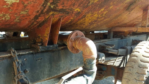 ขายรถน้ำ 6 ล้อหัวยาว ไม่มีทะเบียน คัสซีสวยตลอดเส้น เครื่อง DA120 เฟืองท้ายใหญ่ ปั้มทำงานได้ดี ราคาต่อรองได้