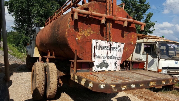 ขายรถน้ำ 6 ล้อหัวยาว ไม่มีทะเบียน คัสซีสวยตลอดเส้น เครื่อง DA120 เฟืองท้ายใหญ่ ปั้มทำงานได้ดี ราคาต่อรองได้