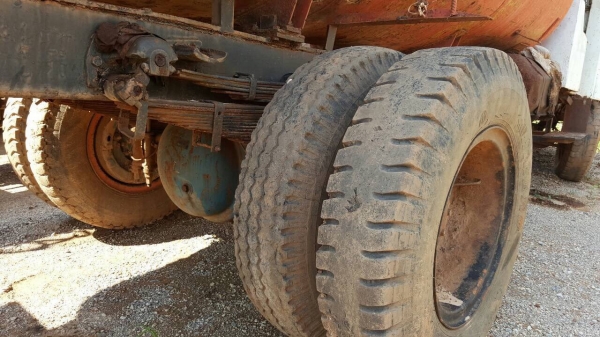 ขายรถน้ำ 6 ล้อหัวยาว ไม่มีทะเบียน คัสซีสวยตลอดเส้น เครื่อง DA120 เฟืองท้ายใหญ่ ปั้มทำงานได้ดี ราคาต่อรองได้