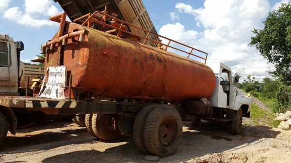 ขายรถน้ำ 6 ล้อหัวยาว ไม่มีทะเบียน คัสซีสวยตลอดเส้น เครื่อง DA120 เฟืองท้ายใหญ่ ปั้มทำงานได้ดี ราคาต่อรองได้