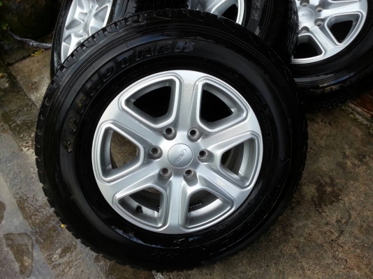 ขายล้อแม๊กเดิมFORD RANGER WINDTRACK4x4 2015ยางDUNLOP AT22ปีต้นปี2015(0515)