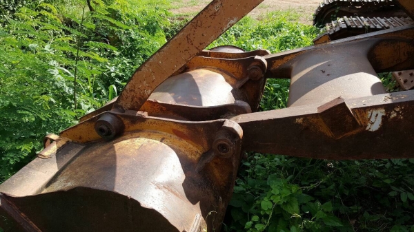 ขายรถแทรคเตอร์ KOMATSU D50 S สภาพพร้อมใช้งาน เอกสารสัญญาซื้อขาย เครื่องดี ปั้มดี โซ่เต็ม ขายรถแทรคเตอร์ KOMATSU D50 S สภาพพร้อมใช้งาน เอกสารสัญญาซื้อขาย เครื่องดี ปั้มดี โซ่เต็ม