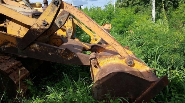 ขายรถแทรคเตอร์ KOMATSU D50 S สภาพพร้อมใช้งาน เอกสารสัญญาซื้อขาย เครื่องดี ปั้มดี โซ่เต็ม ขายรถแทรคเตอร์ KOMATSU D50 S สภาพพร้อมใช้งาน เอกสารสัญญาซื้อขาย เครื่องดี ปั้มดี โซ่เต็ม