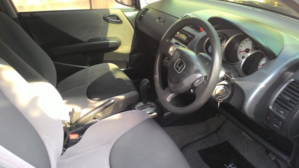 HONDA JAZZ 2004 เกียร์ออโต้ ตัวTOP