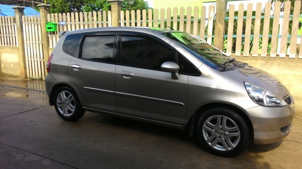 HONDA JAZZ 2004 เกียร์ออโต้ ตัวTOP