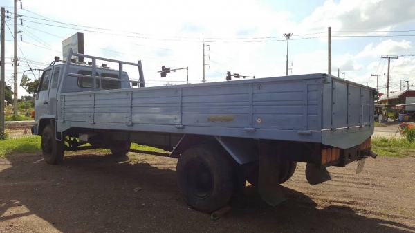 ขาย 6 ล้อ ISUZU ROCKY กระบะยาว 6 เมตร เครื่อง 6BD1 165 แรงม้า คัสซีใหญ่ตลอดเส้นไม่มีบวม พวงมาลัยพาวเวอร์ ทะเบียนพร้อมโอน