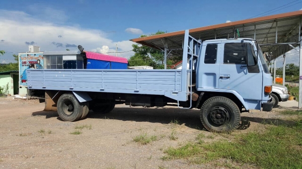 ขาย 6 ล้อ ISUZU ROCKY กระบะยาว 6 เมตร เครื่อง 6BD1 165 แรงม้า คัสซีใหญ่ตลอดเส้นไม่มีบวม พวงมาลัยพาวเวอร์ ทะเบียนพร้อมโอน