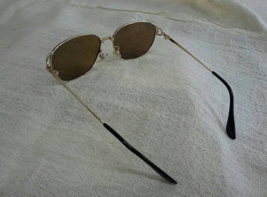 แว่นตาไททาเนียมอิตาเลียน mila schon made in Italy