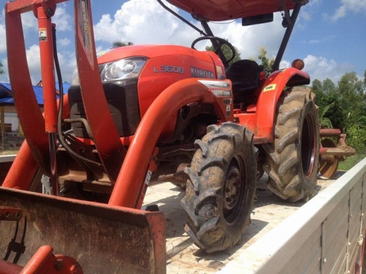 ขาย3608ราคา-330000 พร้อมอุปกรณครบผานห้าโรตารี160ไม่ชอบคานบนเปลียนเป็นคานล่่างให้ได้ครับราคาต่อรองกันได้ครับพร้อมให้งาน