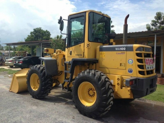 KOMATSU WA100-3 นำเข้าจากญี่ปุ่น สภาพเดิม ไม่บิ้ว ไม่ทำสี สวยมากๆอยู่แล้ว 090-986-2521 อ๊อบ KOMATSU WA100-3 นำเข้าจากญี่ปุ่น สภาพเดิม ไม่บิ้ว ไม่ทำสี สวยมากๆอยู่แล้ว 090-986-2521 อ๊อบ