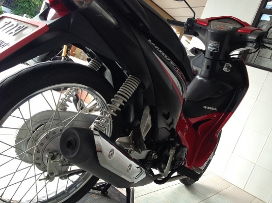 Wave110i สต๊าดเท้า วิ่ง5000 ปลายปี57 (ของแถม 4 รายการ)