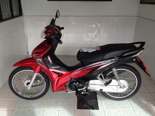 Wave110i สต๊าดเท้า วิ่ง5000 ปลายปี57 (ของแถม 4 รายการ)