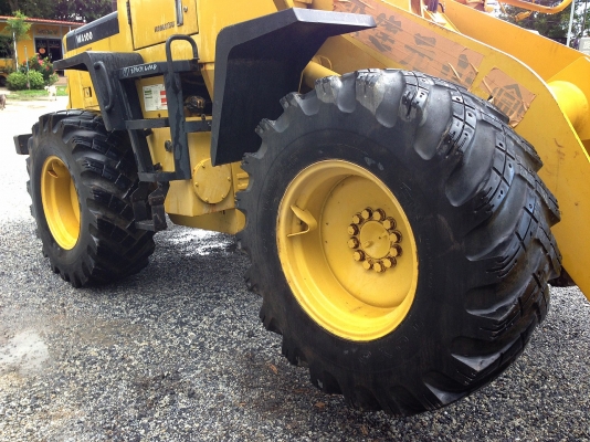 KOMATSU WA100-3 เครื่อง 6สูบ นำเข้าจากญี่ปุ่น 090-986-2521 อ๊อบ KOMATSU WA100-3 เครื่อง 6สูบ นำเข้าจากญี่ปุ่น 090-986-2521 อ๊อบ