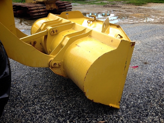 KOMATSU WA100-3 เครื่อง 6สูบ นำเข้าจากญี่ปุ่น 090-986-2521 อ๊อบ KOMATSU WA100-3 เครื่อง 6สูบ นำเข้าจากญี่ปุ่น 090-986-2521 อ๊อบ