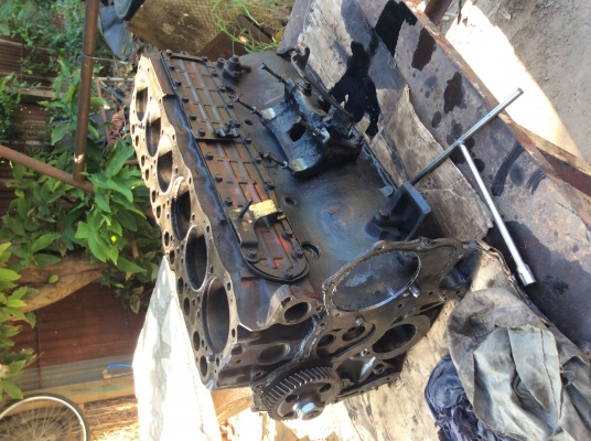 เครื่องฮีโน HO7D