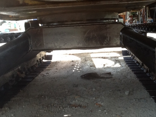 Komatsu pc20-6 เก่าญี่ปุ่น สภาพดี มีไลด์หัวเจาะกระแทก ทำสีใหม่เรียบร้อย