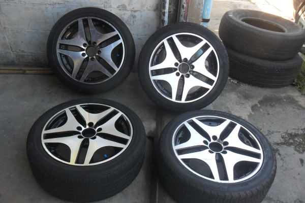 ล้อแม็ก 17นิ้ว5รู114 พร้อมยาง สวยๆ 4 ล้อ ราคา 6900 บาท