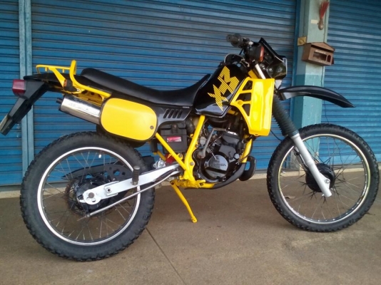 ขาย Mtx สภาพสีทำใหม่ทั้งคัน เครื่องสตร์าทติดง่าย ระบบไฟติดทั้งคัน