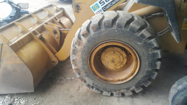 Sem  รถตักล้อยาง  สภาพดี  พร้อมใช้