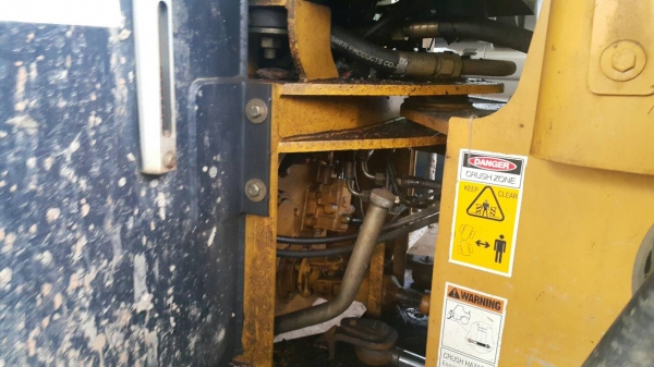 Sem  รถตักล้อยาง  สภาพดี  พร้อมใช้