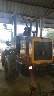 Sem  รถตักล้อยาง  สภาพดี  พร้อมใช้