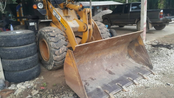 Sem  รถตักล้อยาง  สภาพดี  พร้อมใช้