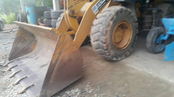 Sem  รถตักล้อยาง  สภาพดี  พร้อมใช้