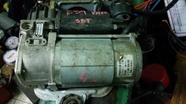 ปั้มลมรถยนต์ มอเตอร์ 12V