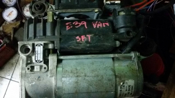 ปั้มลมรถยนต์ มอเตอร์ 12V