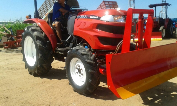 ยันม่าร์39แรงงามๆพร้อมเล้มทะเบียนบอกได้คำเดียวว่าสวยมากๆ ราคา295000บาท มีไบมีดหน้า ลอตาลี โทร0813655997อำพร พาเจริญ ต วังบัว อ คลองขลุง จ กำแพงเพชร ยันม่าร์39แรงงามๆพร้อมเล้มทะเบียนบอกได้คำเดียวว่าสวยมากๆ ราคา295000บาท มีไบมีดหน้า ลอตาลี โทร0813655997อำพร พาเจริญ ต วังบัว อ คลองขลุง จ กำแพงเพชร