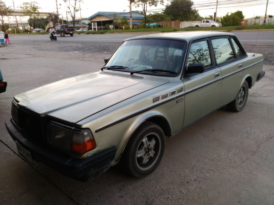 Volvo 244