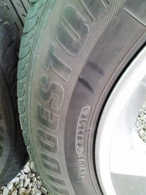 แม็กซ์พรีรันเนอร์พร้อมยาง บริจสโตน 215-65-16 ปี14 แม็กซ์พรีรันเนอร์พร้อมยาง บริจสโตน 215-65-16 ปี14