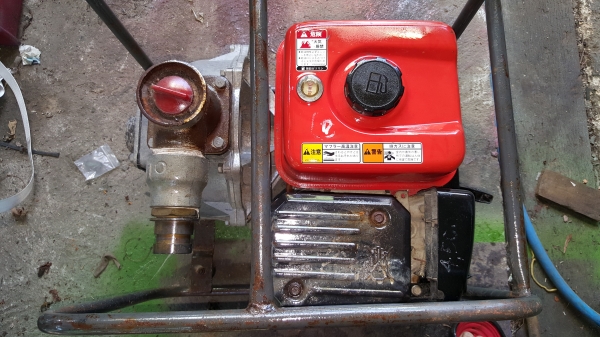 ปั้มน้ำ 5 แรง โรบิน ออก 3 นี้ว กับ มิซู 6 แรง ออก 2.5 นิ้ว ปั้มน้ำ 5 แรง โรบิน ออก 3 นี้ว กับ มิซู 6 แรง ออก 2.5 นิ้ว