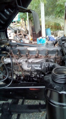 ขายรถ 6ล้อ กระบะพร้อมคอก  400,000 บ.