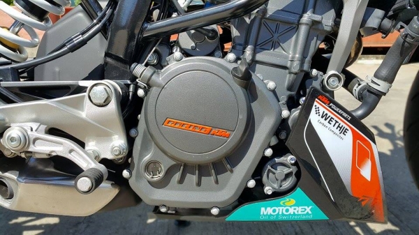 Duke200 ตัว TOP มี ABS วิ่ง 3090 กิโล สวยกิก ขายถูก ต่อรองได้ครับ