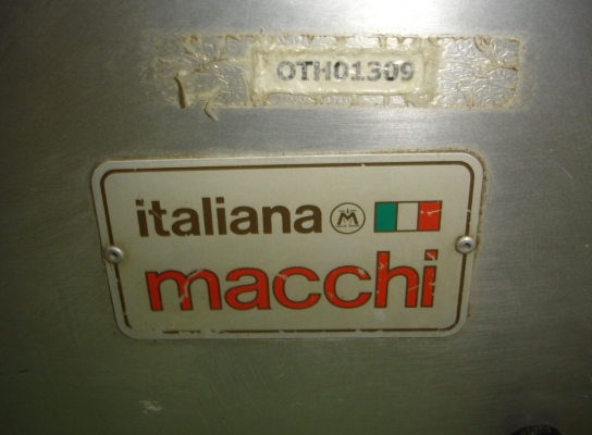 ขายเครื่องสไลด์เนื้อขนาด 12 นิ้ว MACCHI   made in italy